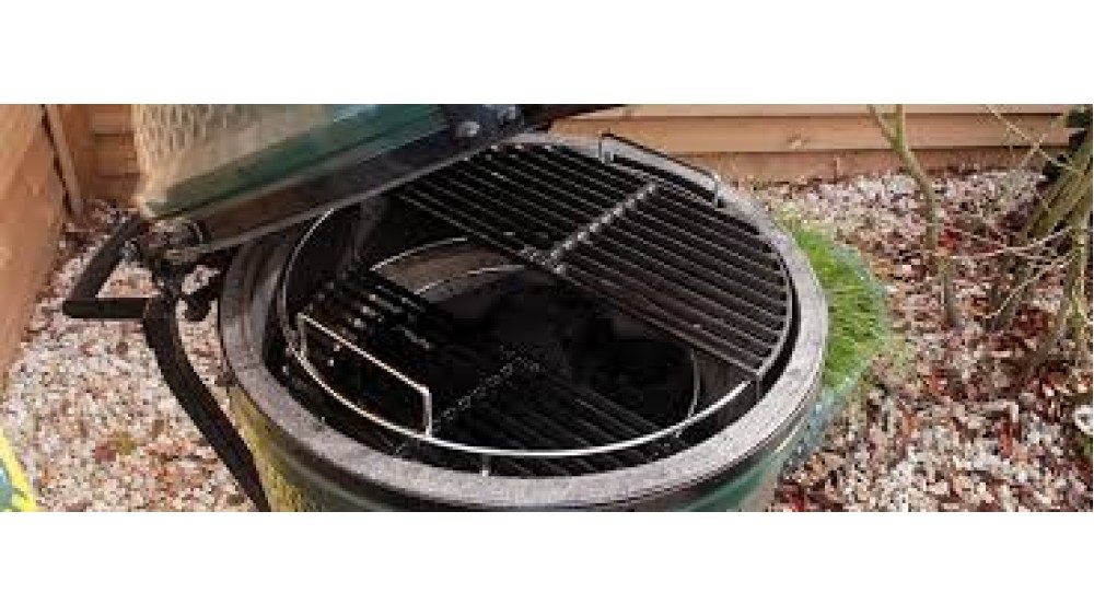 Cast iron grate for green outlet egg